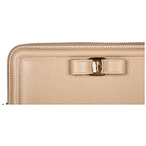 Salvatore Ferragamo mujer Vara monedero beige