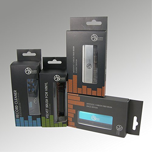 Velvet Brush for Vinyl - Audio Anatomy Deluxe Contour Velvet Brush