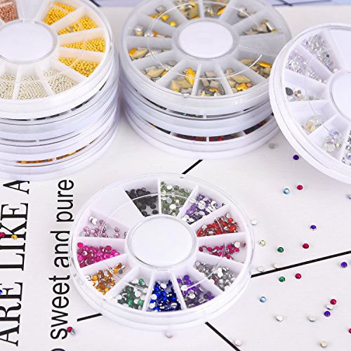 9 Cajas de Diamantes de Imitación de Arte de Uña, Gemas de Uñas de Tamaños Mezclados Decoración de Uña 3D Irregular Dorado Metal Pernos con 1 Piezas de Lápiz de Cera Pinza de Diamantes en Bolsa de Alm