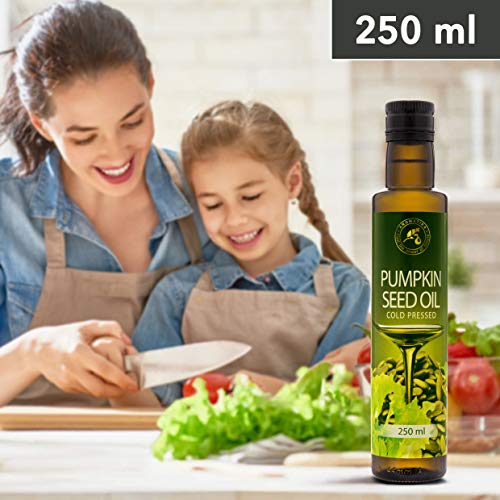 Aceite de Semilla de Calabaza 250 ml - Aceite de Cocina 100% Natural - en una Botella de Protección Ligera - Austria - Aceite para la Cocina - Aderezo para Ensaladas - Comida