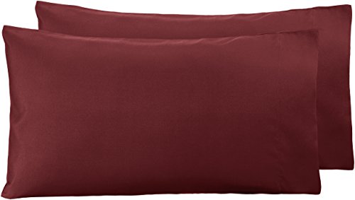 AmazonBasics - Funda de almohada de microfibra, 2 unidades, 50 x 80 cm - Burdeos