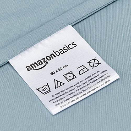 AmazonBasics - Juego de fundas de edredón y de almohada de microfibra, 260 x 220 cm + 2 fundas 50 x 80 cm - Azul claro