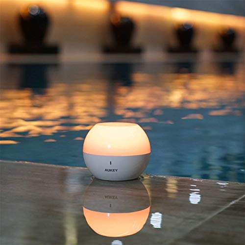 AUKEY Lámpara de Noche Control Táctil con Blanco Cálido Ajustable y RGB, Recargable Apliques de Pared Móviles con Impermeable IP65 & Resistente a Caída, Lámpara de atmósfera y Luz de Noche para Niños