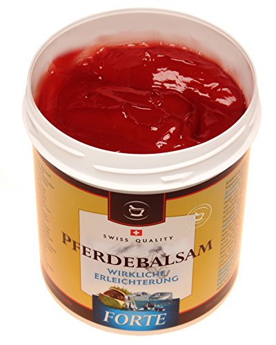 Bálsamo de caballo Forte de SwissMedicus refrescante y extrafuerte, de 500 ml, que contiene extractos de 25 hierbasConsuelda, castaño de Indias, enebro, árnica y eucalipto.