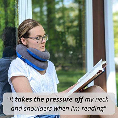 BCOZZY Almohada de Viaje con Soporte para el Mentón – Evita Que la Cabeza Caiga hacia Adelante – Soporta Cómodamente la Cabeza, el Cuello y el Mentóna. Tamaño para Adultos, Púrpura
