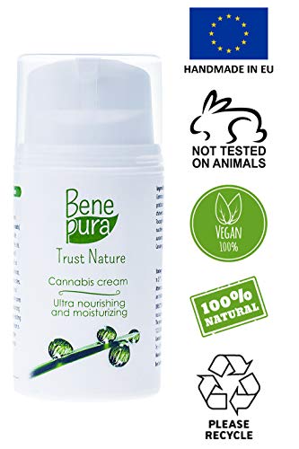 BenePura Crema Facial De Cannabis 50 ml-Ultra Hidratante y Nutritivo-Contra las Arrugas, Adecuado para Pieles Grasas-Sin Pruebas en Animales,Libre de Parabeno,Sin Gluten, Vegano, Hecho a mano en la UE