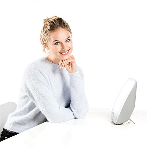 Beurer TL 41 Lámpara de luz diurna para el bienestar, compacto, 10.000 Lux, superficie iluminación 22x20 cm, sin rayos ultravioleta, pie abatible, color Blanco