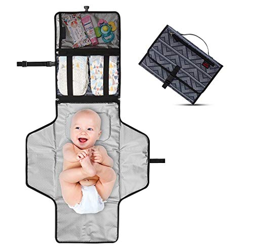 Cambiador Portátil de Pañales para Bebé - Kit Cambiador de Viaje - Completamente Acolchado - Esterilla Lavable de Quita y Pon - Para Usar Fuera y en la Casa - Perfecto como Regalo (Gray Dots)