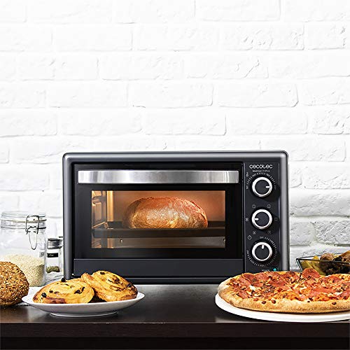 Cecotec Horno de convección con piedra para pizza.Multifunción de sobremesa con 26 litros. Ideal para pizzas. Cocina por convección.Luz interior y puerta con doble cristal. 1500 W. Bake&Toast 570