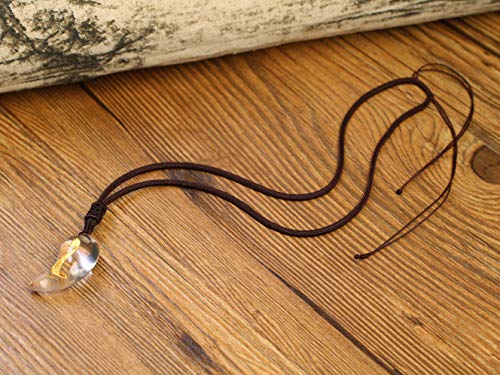 COAI® Colgante Ajustable Unisex Tótem de Gato Grabado Magatama Japonesa Piedra Natural Cuarzo Claro