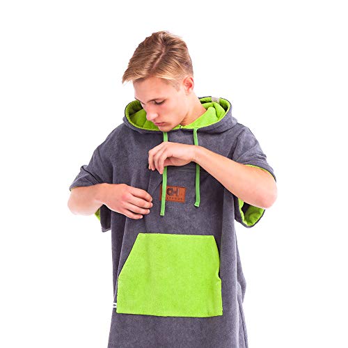 CULTHOOD Poncho-Toalla con Bata cambiable Bolsillo con Cremallera – Cambia con Estilo en público tu Traje de Surf y natación – Muchos Colores, tamaño Adulto, Aprobado por campeones de Wakeboarding