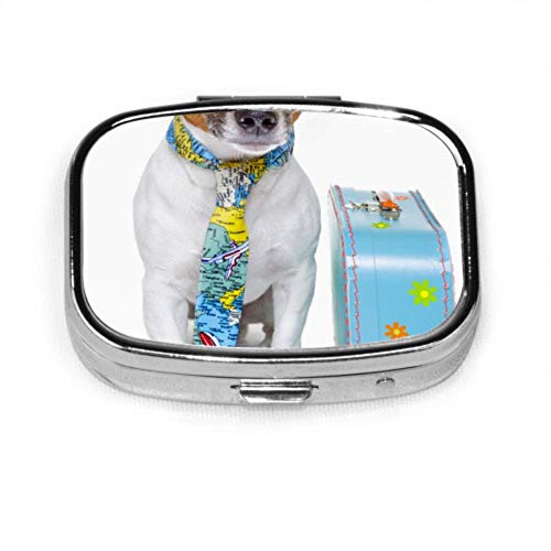 Estuche organizador de pastillas, divertido perro vestido con bolsa colorida para turistas, pastillero portátil, recipiente pequeño para pastillas para monedero o bolsillo, pastillero cuadrado