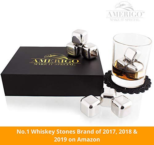 Exclusivo Whisky Piedras Set de Regalo de Acero Inoxidable - Alta Tecnología de Refrigeración - Whisky Stones Gift Set - 8 Reutilizables Cubitos de Hielo para Whisky con Posavasos + Pinzas by Amerigo