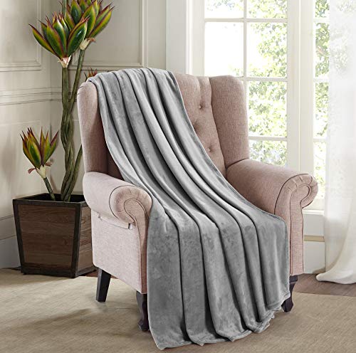 Foren Tex Manta para sofá y Cama de Franela (M-3097) 300GMS Sin Pelusas No Suelta Pelo Tacto Suave y Cálida Varios Tamaños y Colores (150x200cm)