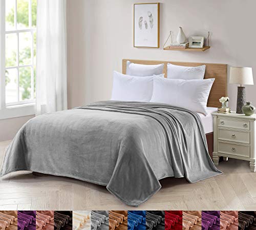 Foren Tex Manta para sofá y Cama de Franela (M-3097) 300GMS Sin Pelusas No Suelta Pelo Tacto Suave y Cálida Varios Tamaños y Colores (150x200cm)