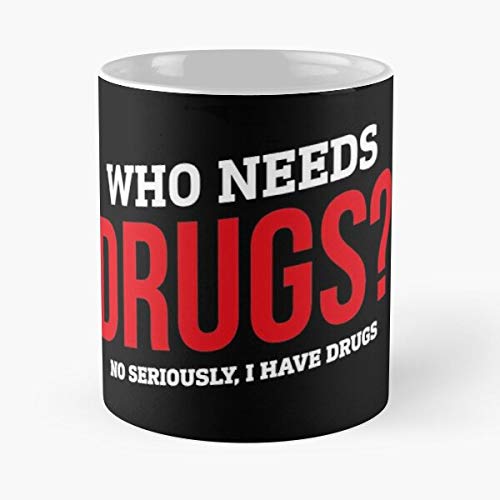 Hardymedicalsupplies Funny Drugs Speed Who Drug Awareness Needs Typography Parody Meth Shrooms Taza de café con Leche 11 oz
