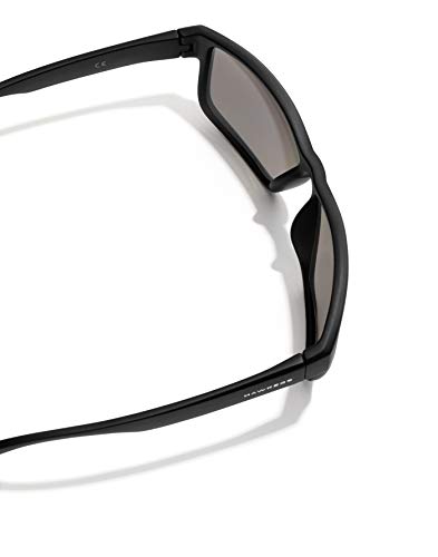 HAWKERS Gafas de Sol Deportivas Faster, para Hombre y Mujer, con Montura negra mate y lente cromada azul cielo con efecto espejo, Protección UV400