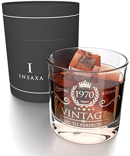 Insaxa Regalos de 50 Cumpleaños para Hombres y Mujeres. Vaso de Cristal para Whisky Vintage 1970 (380ml)