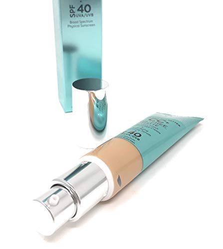 It Cosmetics CC+ - Crema de cobertura completa con acabado sin olor, color suero hidratante antienvejecimiento, color claro