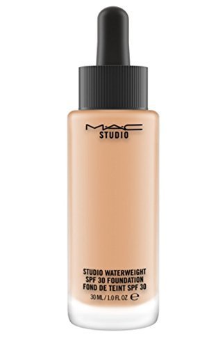 Mac Studio NC40 - Base de maquillaje (impermeable, 30 ml)