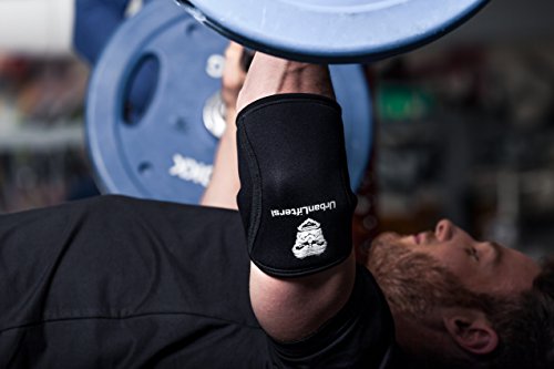 Mangas de codo Urban Lifters (Par) - Excelente soporte, calor, compresión, prevención de lesiones y mejora del rendimiento para Pressing, WOD's, Crossfit, WeightLifting, Powerlifting & Gym Goers. Conveniente para los hombres y la mujer (M)