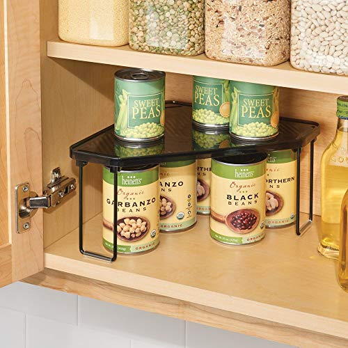 mDesign Juego de 2 estantes de cocina – Soporte para platos para encimera o interiores de armarios – Organizador de armarios de cocina, ideales para aprovechar el espacio – negro/gris humo