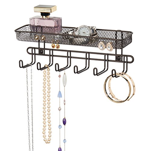 mDesign Práctico organizador de joyas para pared– Con 6 ganchos y 2 compartimentos - Mueble joyero para anillos, gafas, collares, pendientes y demás accesorios – Joyero con ganchos – Color: bronce