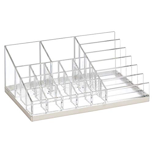 mDesign Práctico organizador de maquillaje – Decorativa caja para guardar cosméticos como esmaltes de uñas o polveras – Expositor de maquillaje con 17 compartimentos – transparente/plateado mate