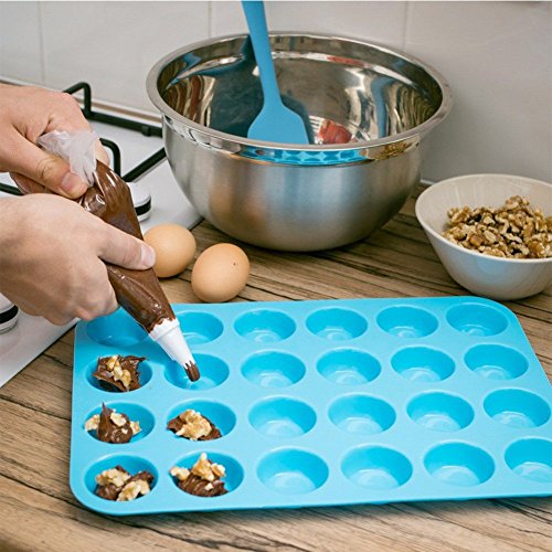 Molde para magdalenas silicona con 24 ranuras para mini magdalenas o galletas, apto para horno de Amison