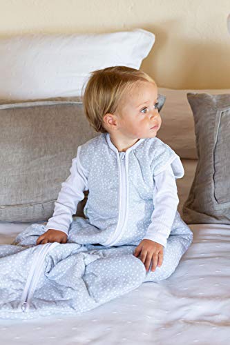 molis&co. Saco de Dormir para bebé 100% algodón orgánico (GOTS). Acolchado. 6 a 18 meses. Ideal para Entretiempo e Invierno. 2.5 TOG. Suave y cálido. Grey Print.
