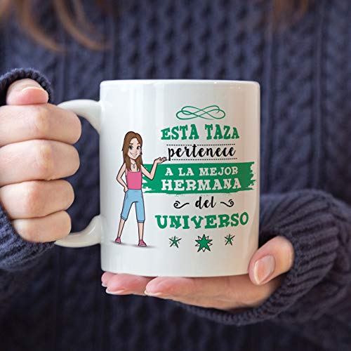 MUGFFINS Taza Hermana - Esta Taza Pertenece a la Mejor Hermana del Universo - Taza Desayuno/Idea Regalo Cumpleaños para Hermanitas. Cerámica 350 mL