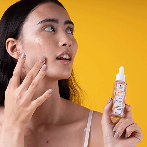 Nature Spell Suero facial iluminador con vitamina C y niacinamida 30 ml - 100% vegano, fabricado en el Reino Unido - Ilumina y suaviza la piel, minimiza los poros dilatados