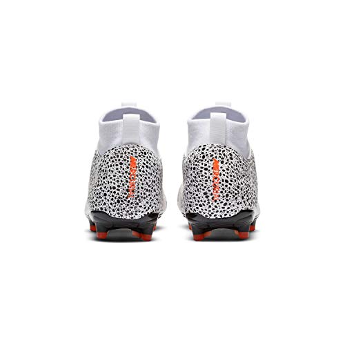 Nike Jr. Superfly 7 Academy CR7 FG/MG, Football Shoe Unisex-Child, White/Total Orange-Black, 36 EU