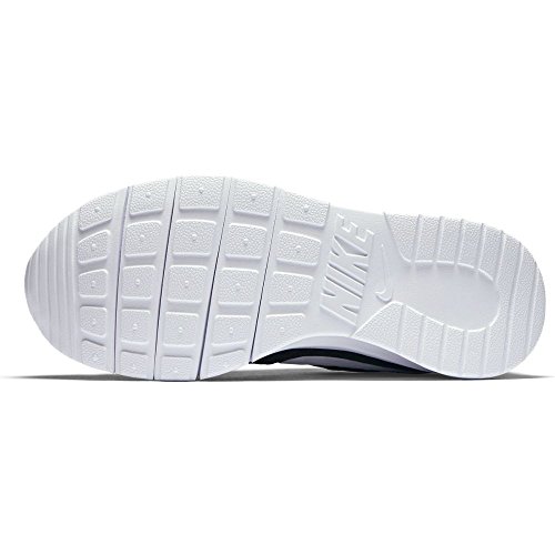 Nike Tanjun Gs, Zapatillas de Gimnasia Unisex Niñoss, Negro (Black/White/White), 40 EU