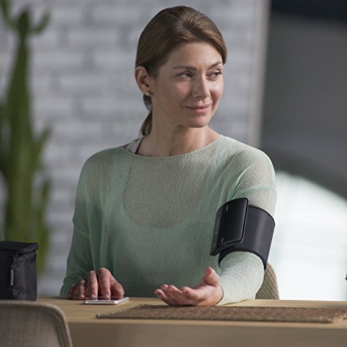 OMRON EVOLV - Tensiómetro de Brazo Todo en Uno, Inalámbrico, Bluetooth, Aplicación OMRON Connect para Móviles, Tecnología Intelli Wrap Cuff