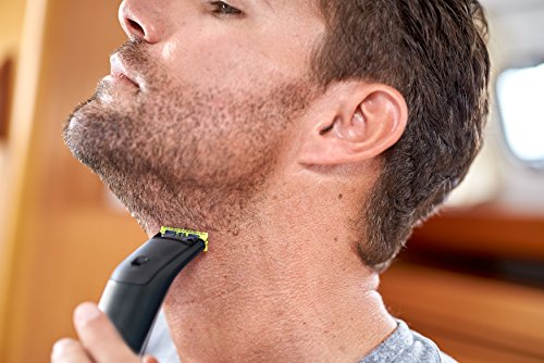 Philips OneBlade Pro QP6510/30 - Recortador de barba con peine de precisión de 12 longitudes, recorta, perfila y afeita, recargable