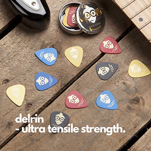 Pick Geek Púas Delrin (Tortex) para Guitarra | 16 Picks Geniales para su Eléctrica, Acústica y el Bajo | 4 Espesores | en un Lujoso Estuche de Metal