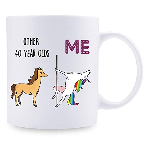 Regalo de 40 cumpleaños para mujeres, regalo de cumpleaños de 1979 para mujeres, 40 años de edad, regalos de cumpleaños para mamá, esposa, amiga, hermana, ella, colega, compañero de trabajo – 11 oz