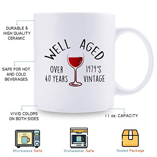 Regalo de 40 cumpleaños para mujeres, regalo de cumpleaños de 1979 para mujeres, 40 años de edad, regalos de cumpleaños para mamá, esposa, amiga, hermana, ella, colega, compañero de trabajo – 11 oz