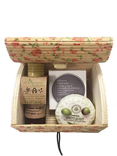 Regalo de cosméticos en baúl de flores con bodymilk, pastilla de jabón y bálsamo reparador de labios y nariz (Pack 24 ud)