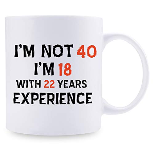 Regalos de 40 cumpleaños para mujeres – 1979 regalos de cumpleaños para mujeres, 40 años de edad, taza de café para mamá, esposa, amiga, hermana, ella, colega, compañero de trabajo – 11 oz