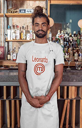SAQUITOMAGICO Delantal Masterchef. Personalizado Bordado con tu Nombre .El Delantal Que Llevan los concursantes del Programa !!Blanco Personalizado