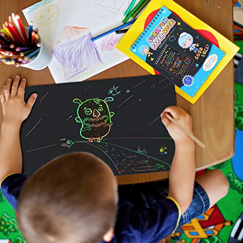 Scratch Art,JBSON 50 Hojas Dibujo Scratch Láminas para Rascar Creativas Papel para Dibujar con Niños, Manualidades, Escribir Listas, Incluye 4 Plantillas de Plantillas de Dibujo y 5 lápices de Madera