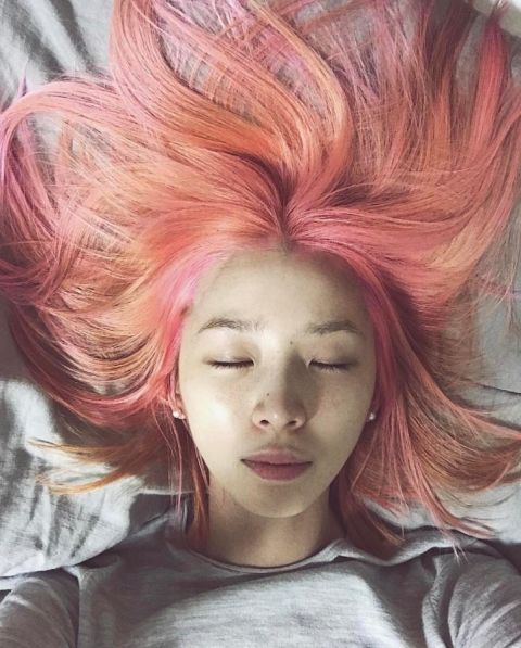 32 ideas de color de pelo, corte y estilo para las chicas.