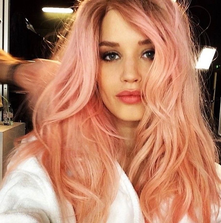 32 ideas de color de pelo, corte y estilo para las chicas.