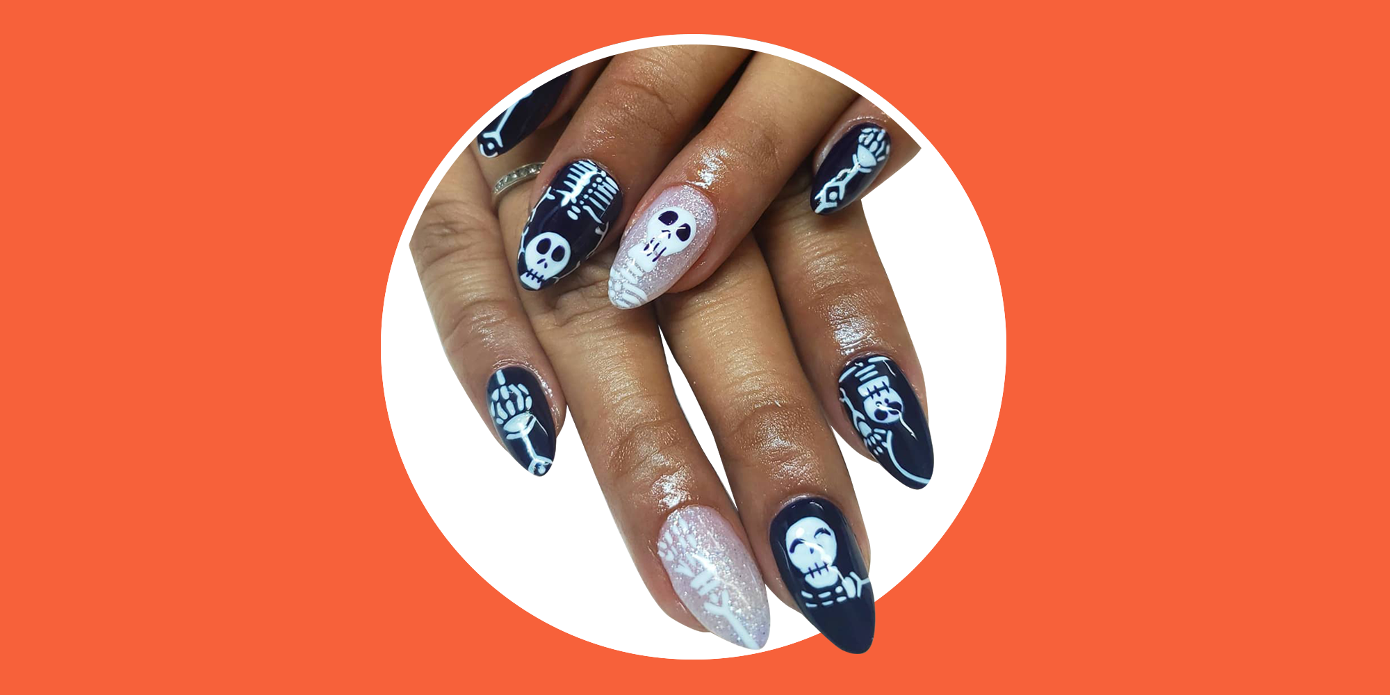 50 ideas de arte de uñas de Halloween que no son cursis y que realmente querrás probar