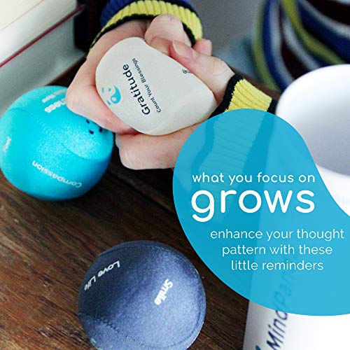 3X Bola para el estrés Mental & Corporal - ¡AROMATERAPIA & Frases POSITIVAS! Gratis Mindfulness E-Book & Ejercicios manuales Fisioterapia incluidos. Juguetes antiestrés Adultos y niños.