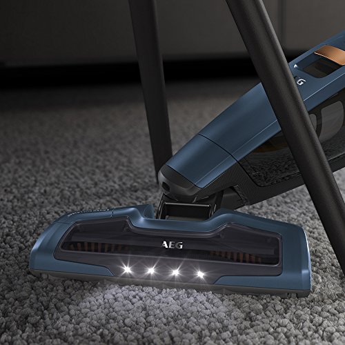 AEG CX8-2-95IM Aspiradora Escoba Sin Cable y de Mano (Sin Bolsa, hasta 95 Minutos, 2 Velocidades, Cepillo 180º, 80dB de Ruido, Depósito 0.8L, Función Limpieza Cepillo, Luces Cepillo LED, Azul)