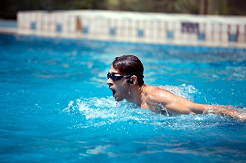 ARGOS Sunstech Reproductor MP3 4GB Sumergible Impermeable IPX8 Diseñado para el Deporte y la natación Batería Recargable 200mAh. Almohadillas terrestres y acuáticas Incluidas. Negro - Azul.