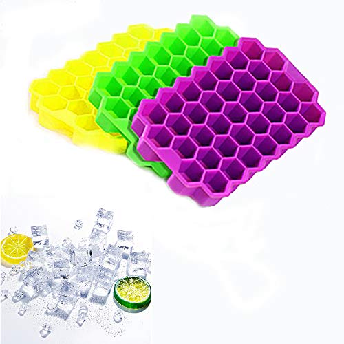 Bandeja de hielo de silicona CaiCaiNiu, 3 paquetes de 37 moldes para cubitos de hielo con tapa a prueba de salpicaduras y 1 pinza para hielo para bebidas frías, cócteles y papillas caseras.